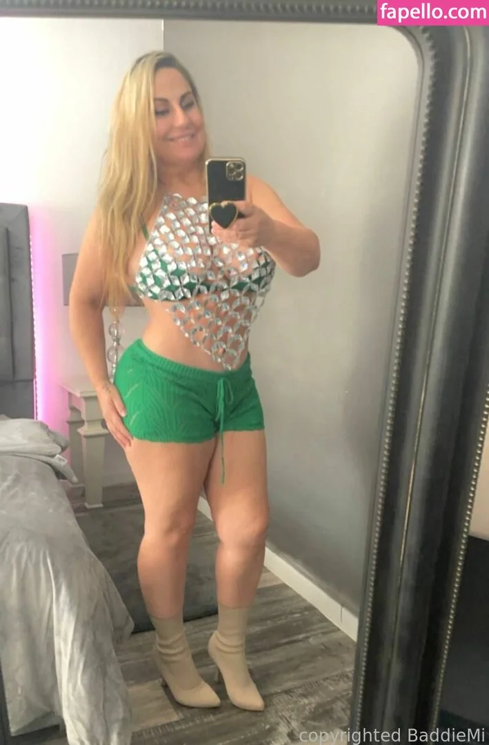 baddiemi Onlyfans Photo Gallery 