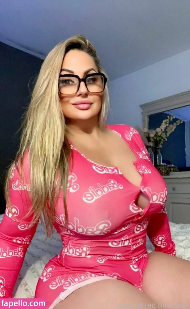 baddiemi Onlyfans Photo Gallery 