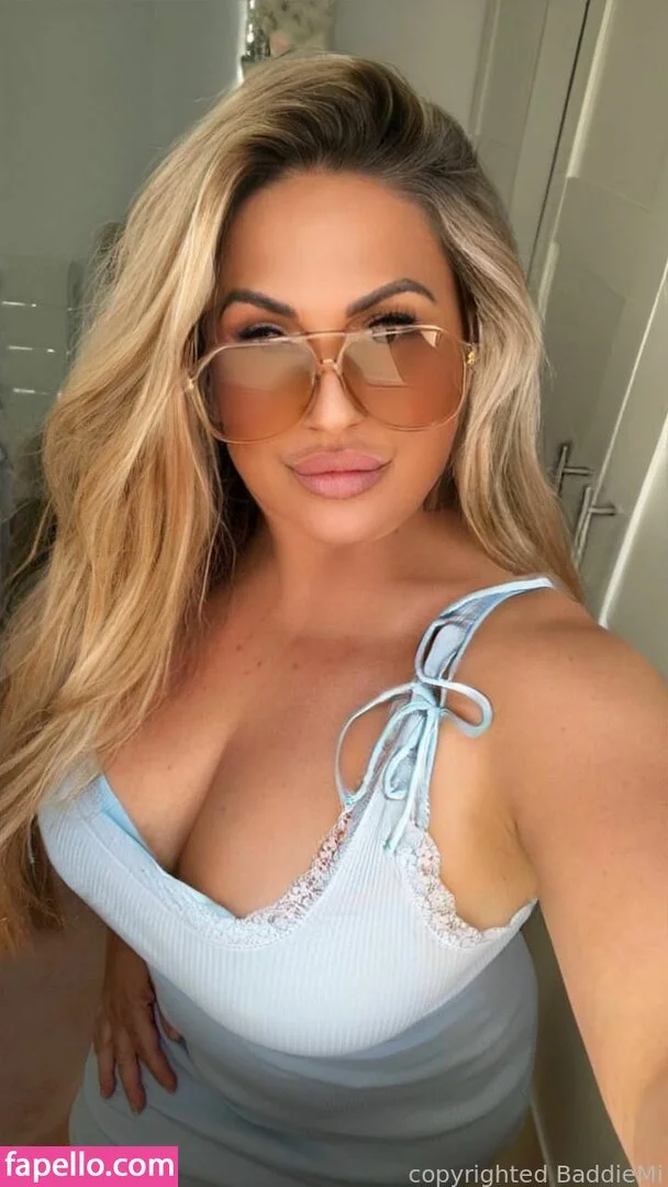 baddiemi Onlyfans Photo Gallery 