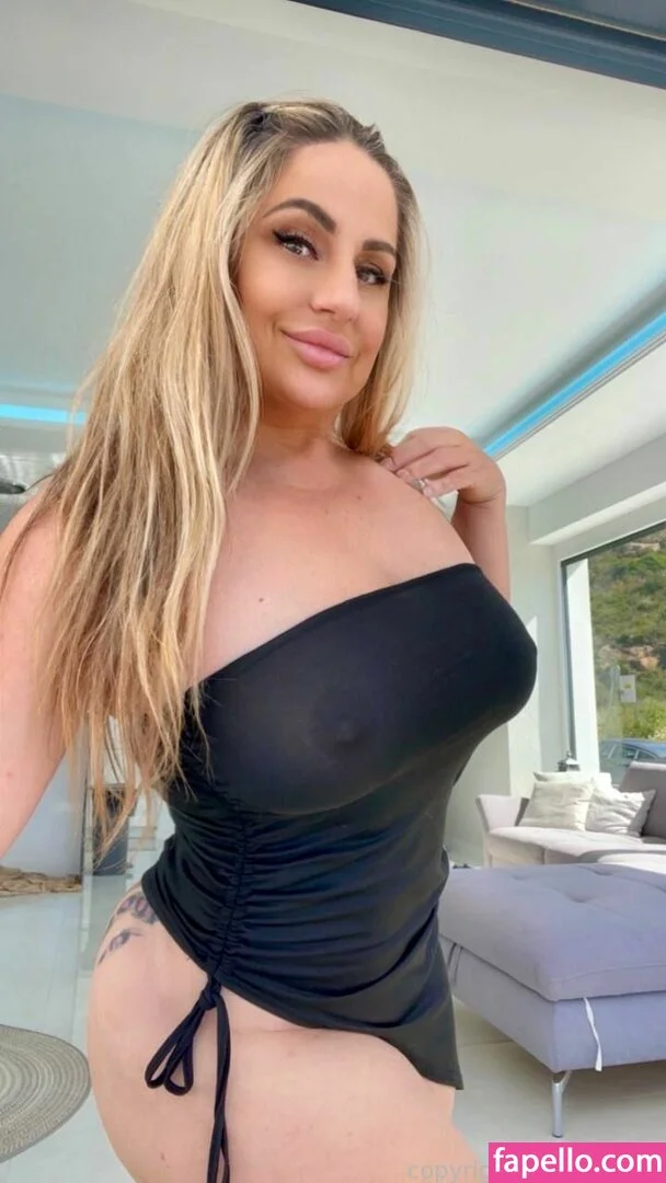 baddiemi Onlyfans Photo Gallery 