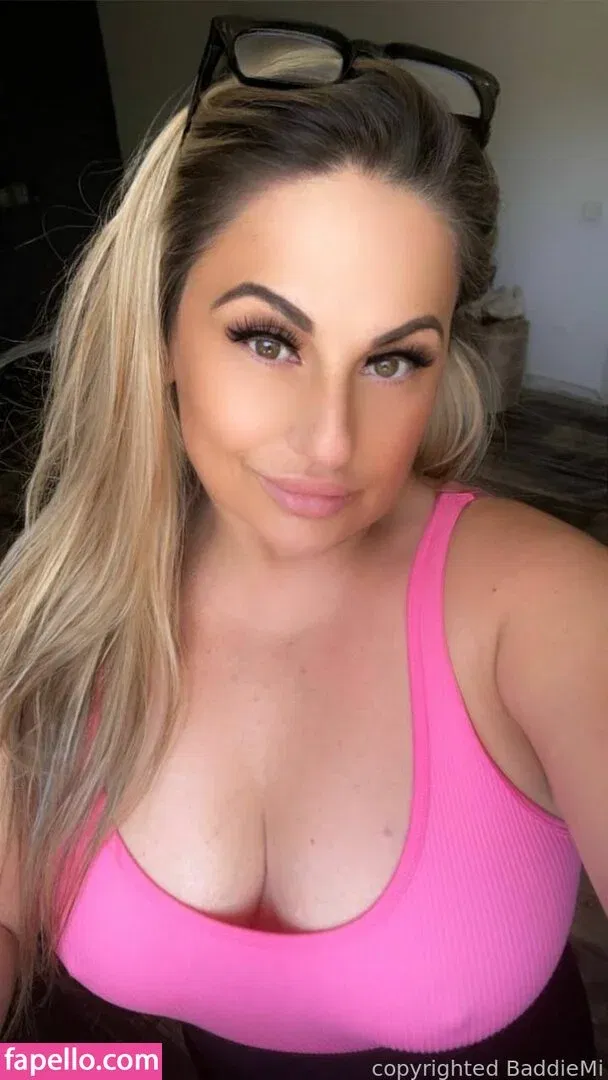 baddiemi Onlyfans Photo Gallery 