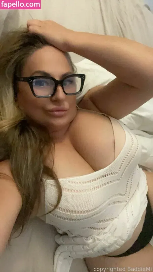baddiemi Onlyfans Photo Gallery 