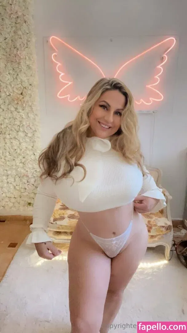 baddiemi Onlyfans Photo Gallery 