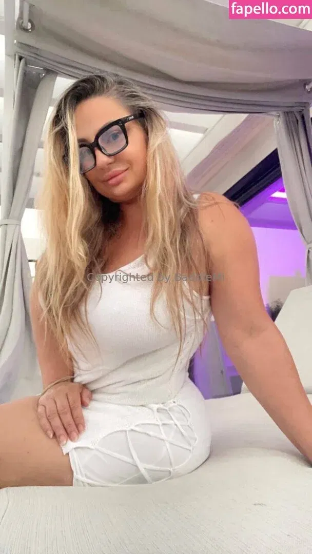 baddiemi Onlyfans Photo Gallery 