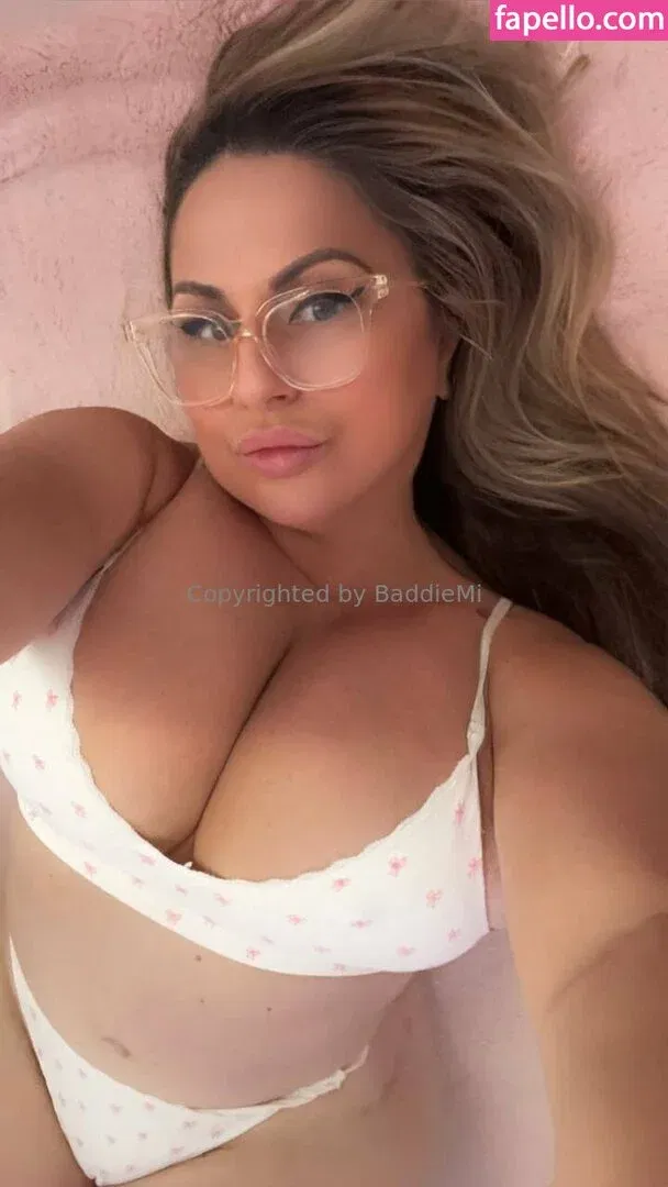 baddiemi Onlyfans Photo Gallery 