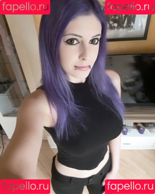 LunaraKitsune Onlyfans Photo Gallery 