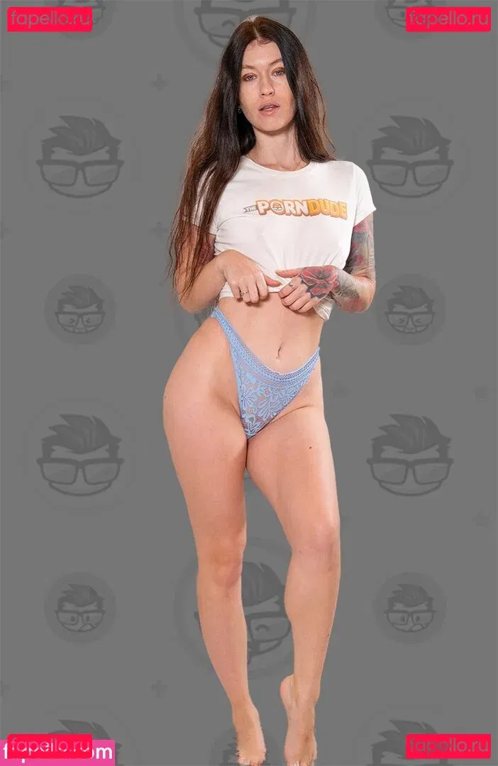 Misha Cross Onlyfans Photo Gallery 