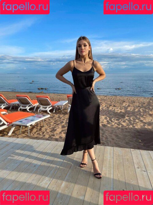 W.bery Onlyfans Photo Gallery 