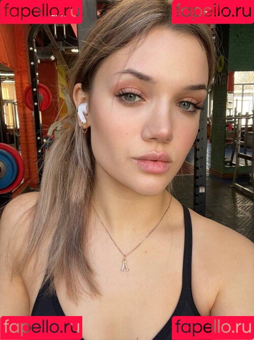 W.bery Onlyfans Photo Gallery 