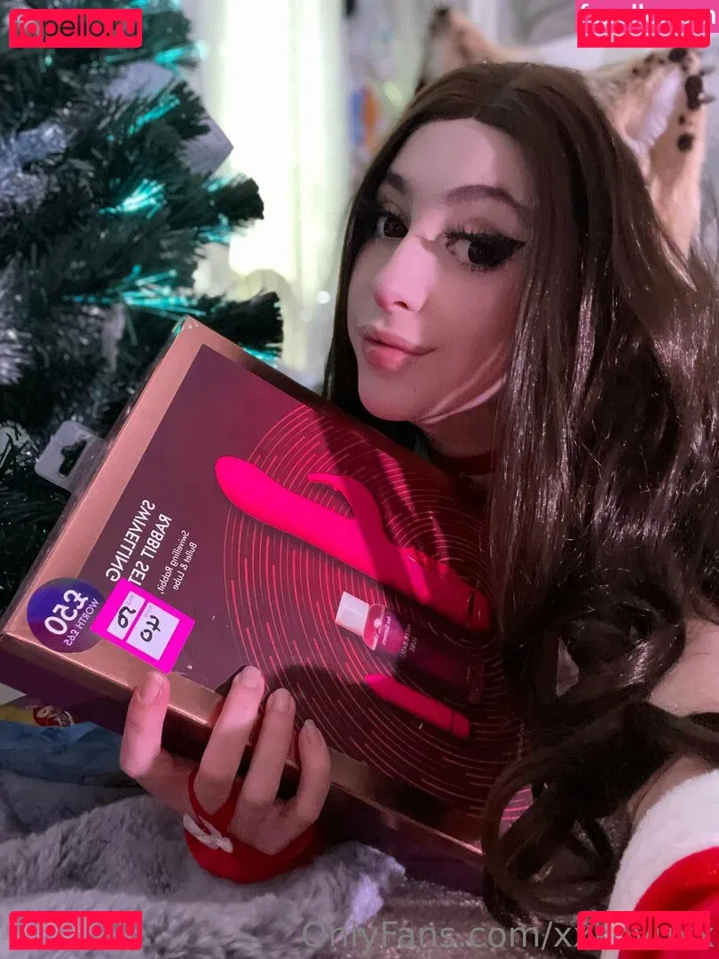 xxkovuxx Onlyfans Photo Gallery 