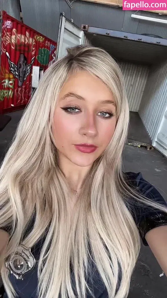 Mel Hock Onlyfans Photo Gallery 