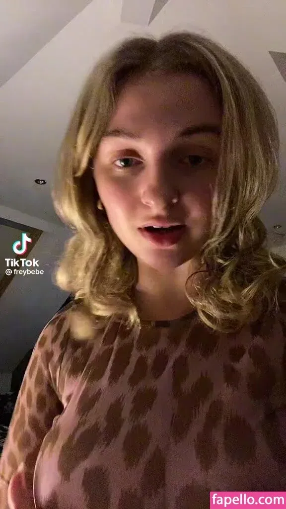 Mel Hock Onlyfans Photo Gallery 