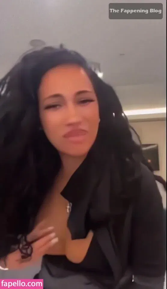 Mel Hock Onlyfans Photo Gallery 