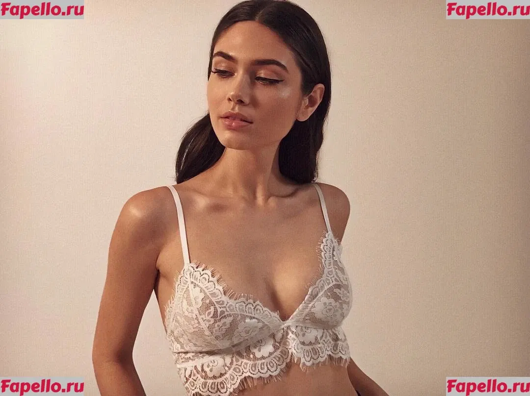 Victoria Bronova Onlyfans Photo Gallery 