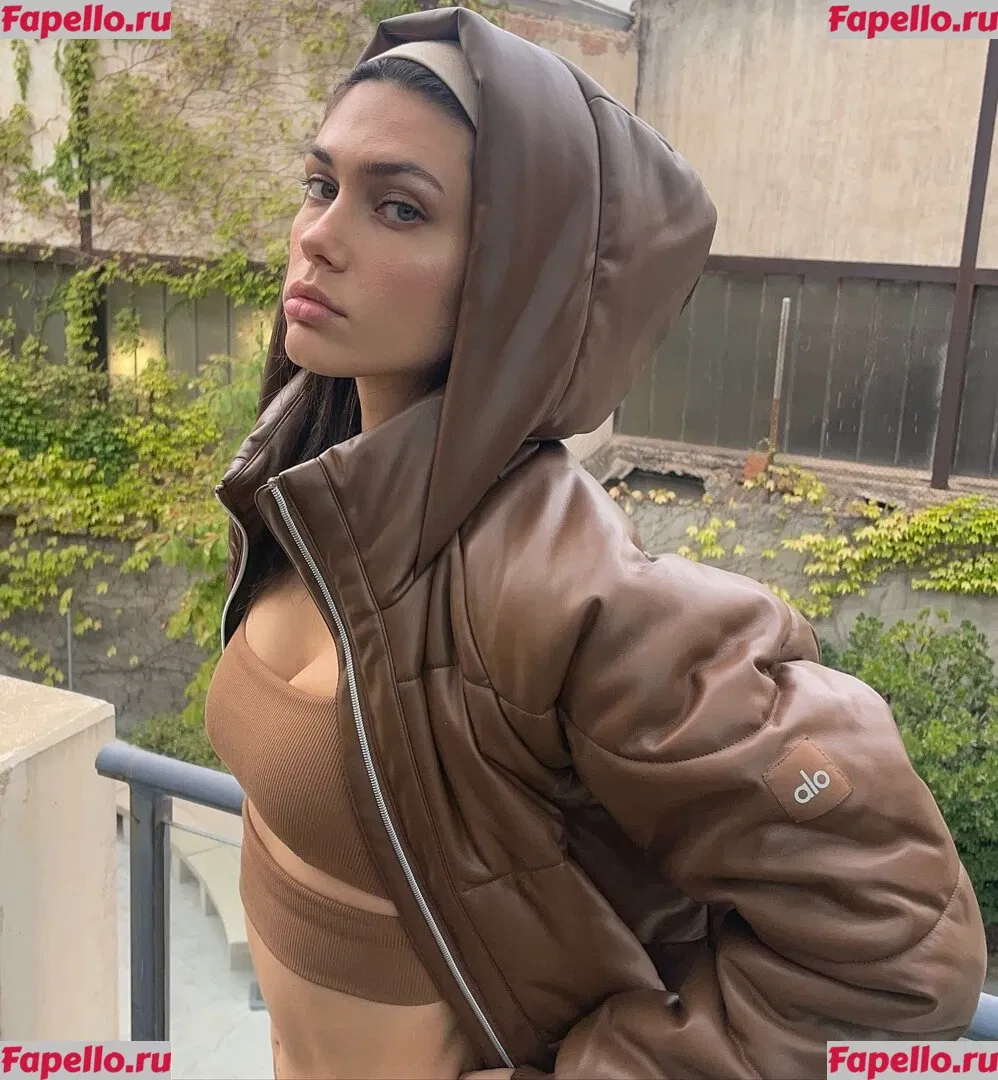 Victoria Bronova Onlyfans Photo Gallery 