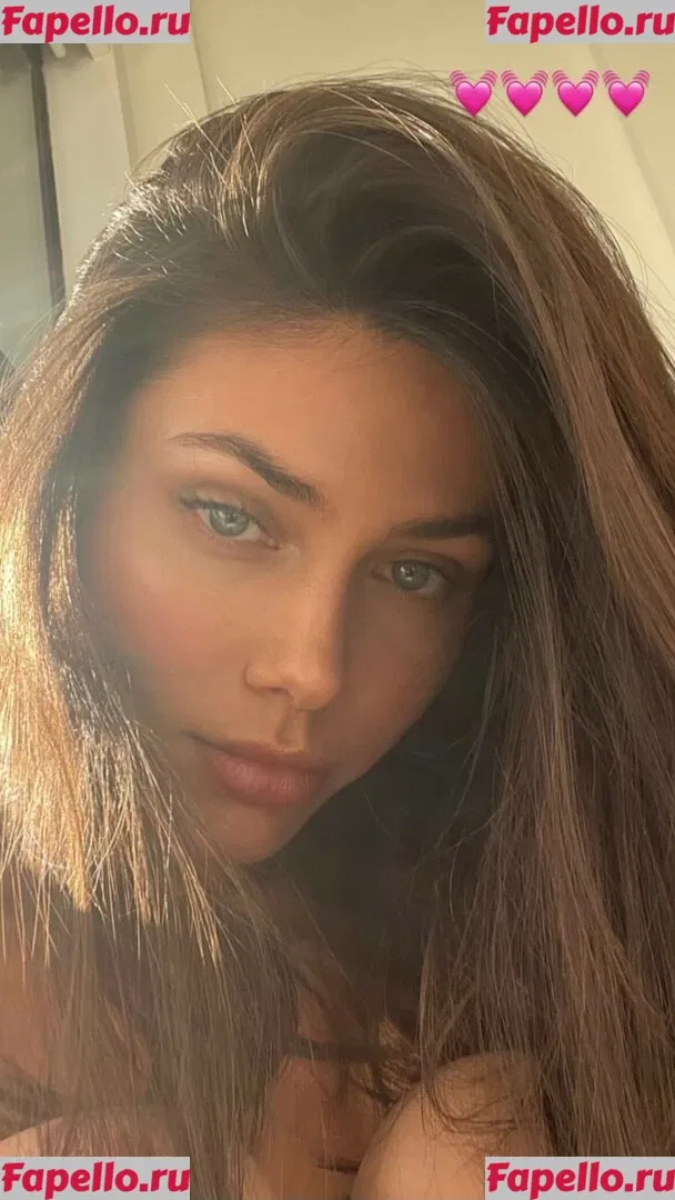 Victoria Bronova Onlyfans Photo Gallery 