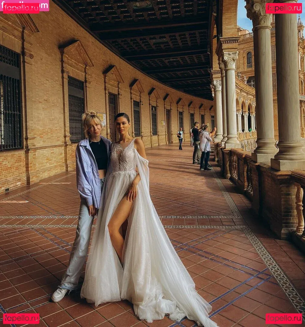 Victoria Bronova Onlyfans Photo Gallery 