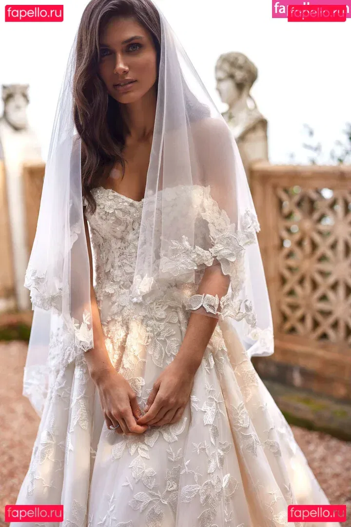 Victoria Bronova Onlyfans Photo Gallery 