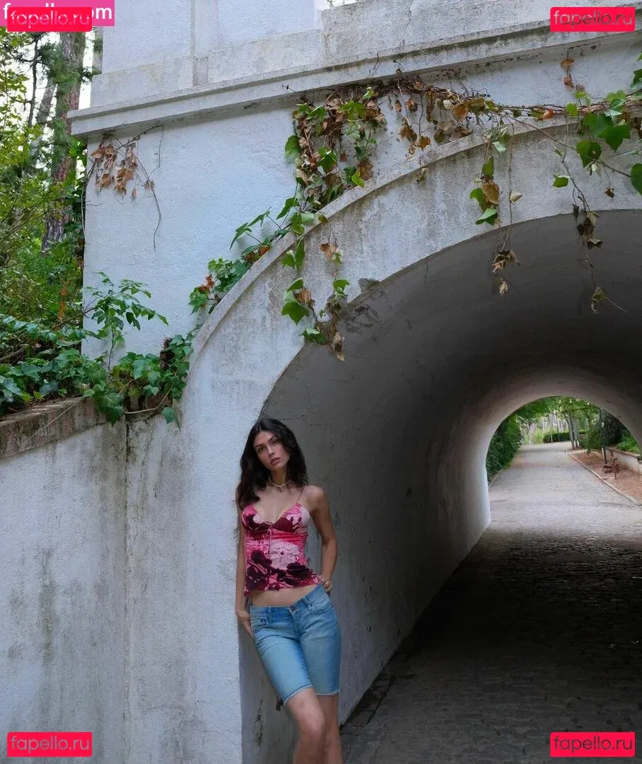 Victoria Bronova Onlyfans Photo Gallery 