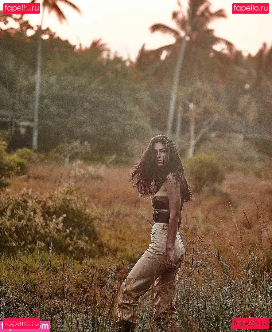 Victoria Bronova Onlyfans Photo Gallery 