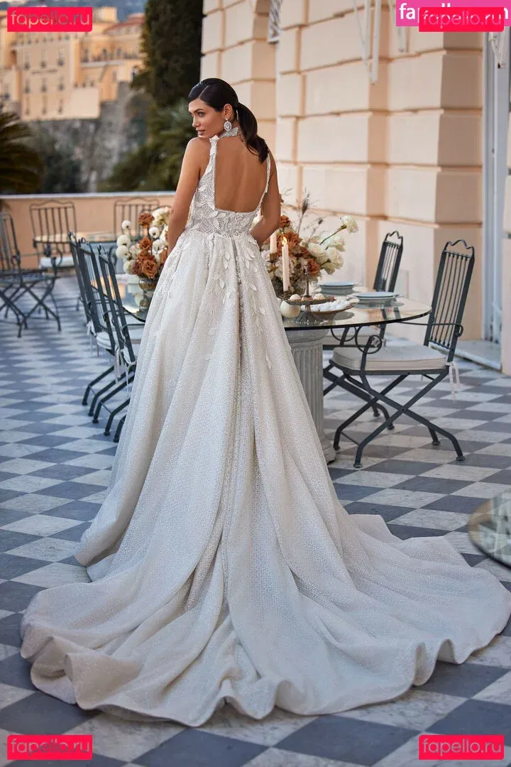 Victoria Bronova Onlyfans Photo Gallery 