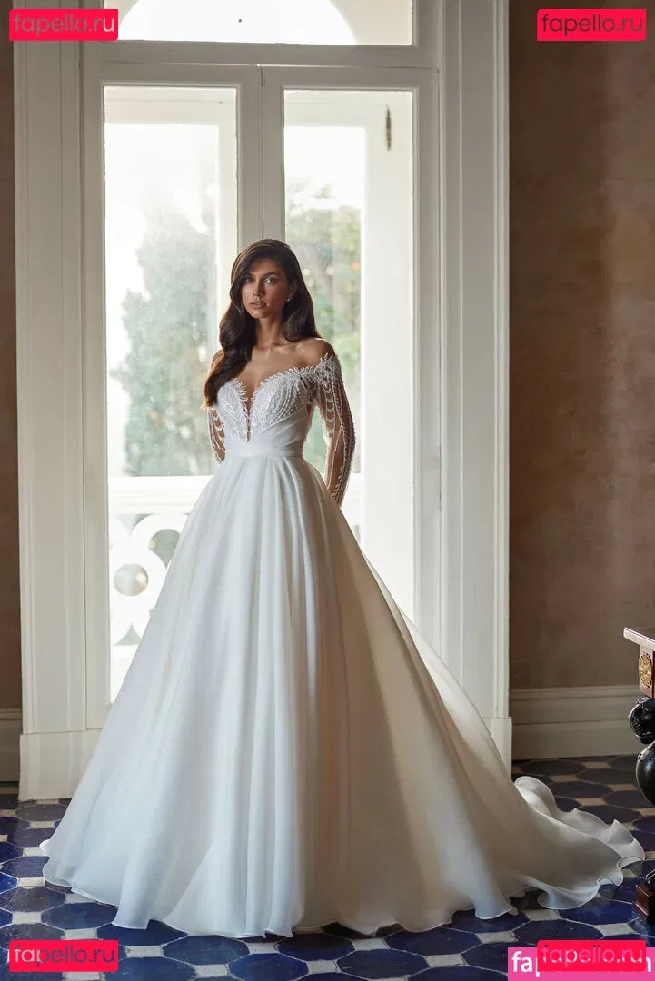 Victoria Bronova Onlyfans Photo Gallery 