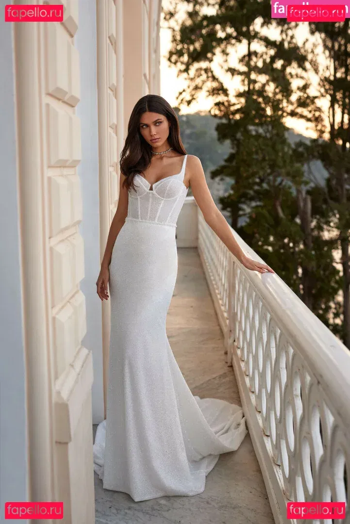 Victoria Bronova Onlyfans Photo Gallery 