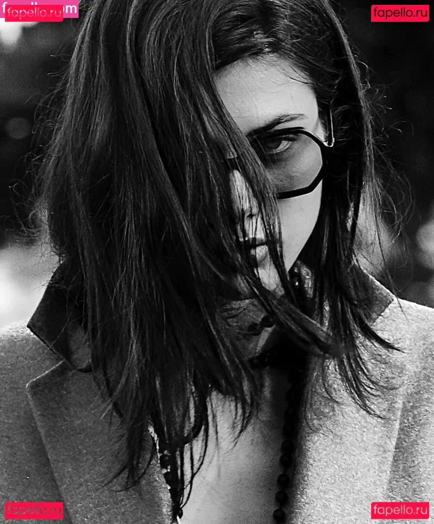 Victoria Bronova Onlyfans Photo Gallery 