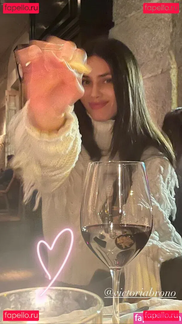 Victoria Bronova Onlyfans Photo Gallery 