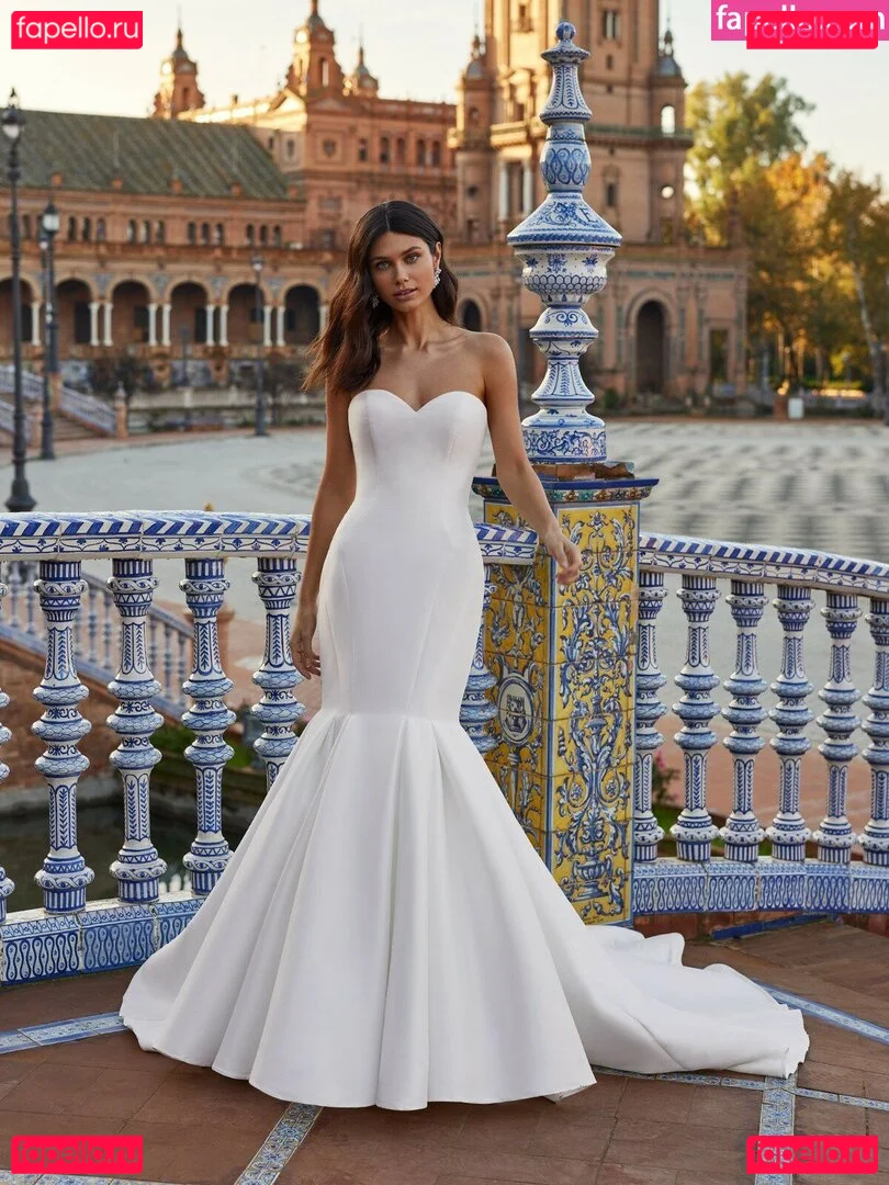 Victoria Bronova Onlyfans Photo Gallery 