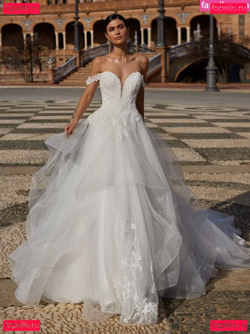 Victoria Bronova Onlyfans Photo Gallery 