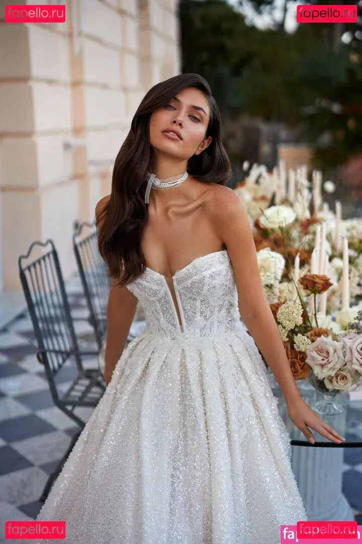 Victoria Bronova Onlyfans Photo Gallery 