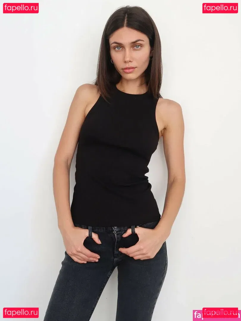 Victoria Bronova Onlyfans Photo Gallery 