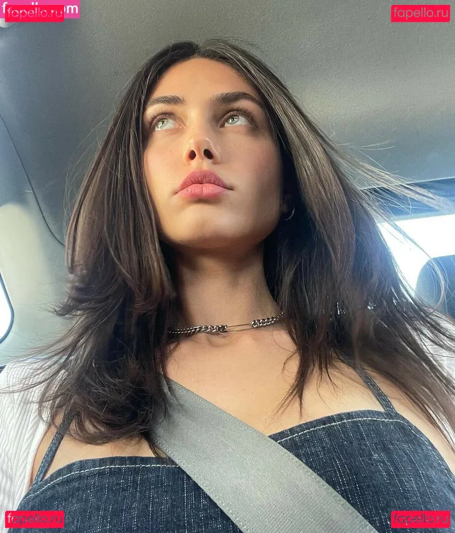 Victoria Bronova Onlyfans Photo Gallery 