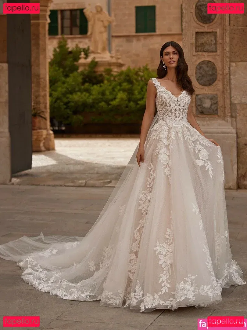 Victoria Bronova Onlyfans Photo Gallery 