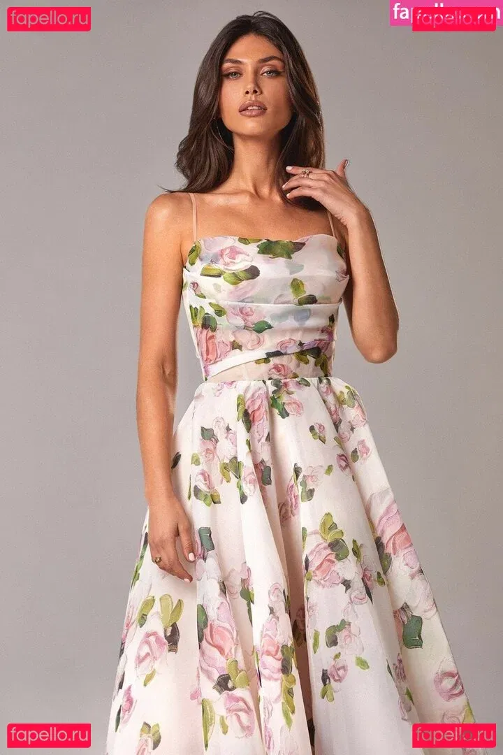 Victoria Bronova Onlyfans Photo Gallery 