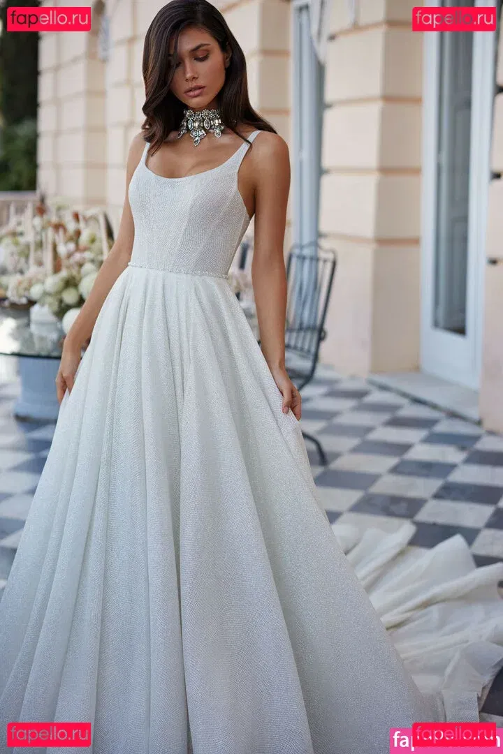 Victoria Bronova Onlyfans Photo Gallery 