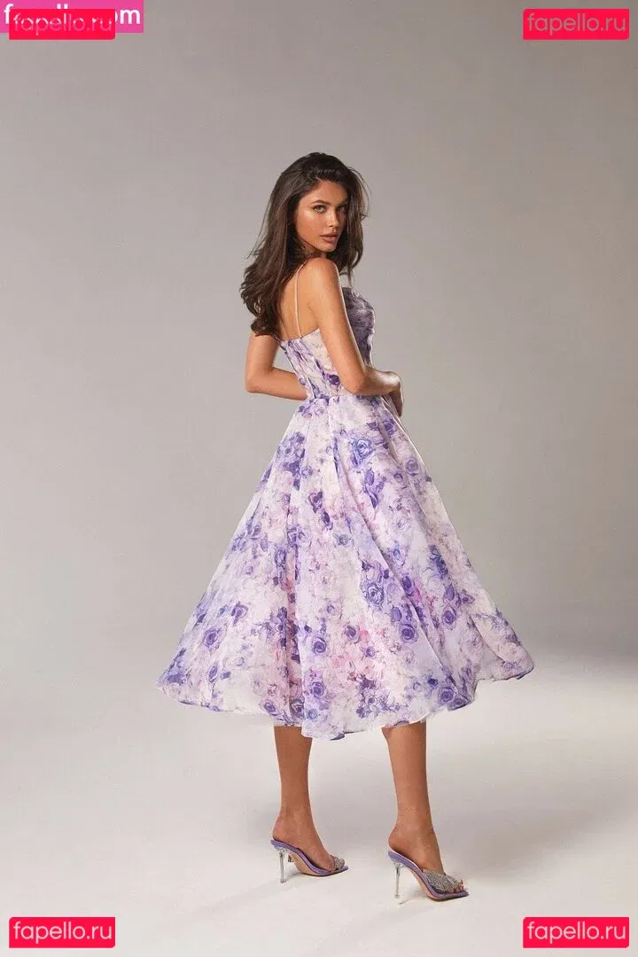 Victoria Bronova Onlyfans Photo Gallery 