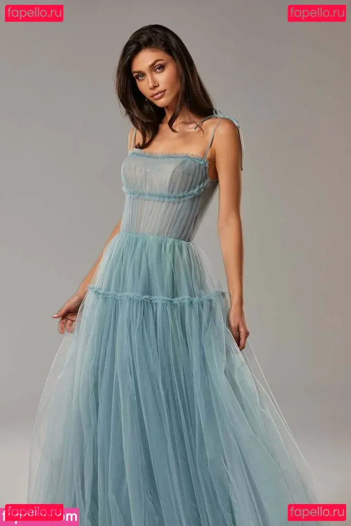 Victoria Bronova Onlyfans Photo Gallery 