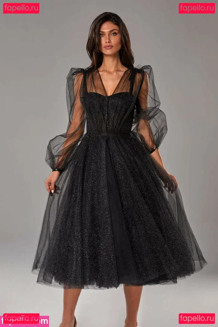 Victoria Bronova Onlyfans Photo Gallery 