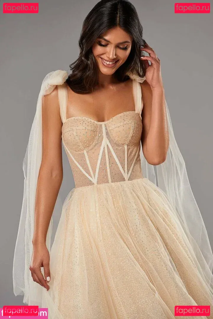 Victoria Bronova Onlyfans Photo Gallery 