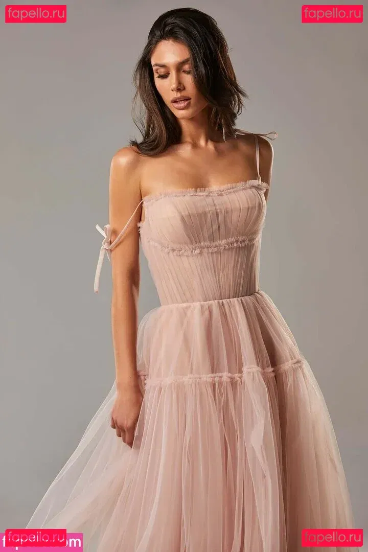 Victoria Bronova Onlyfans Photo Gallery 