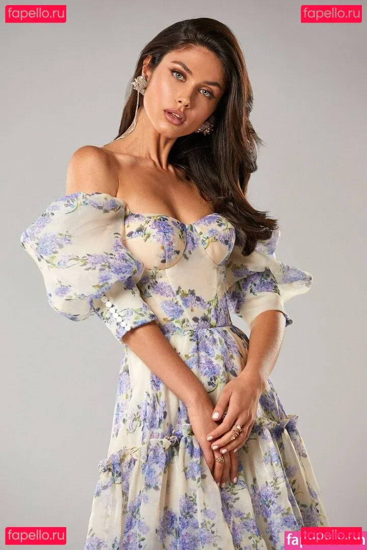 Victoria Bronova Onlyfans Photo Gallery 