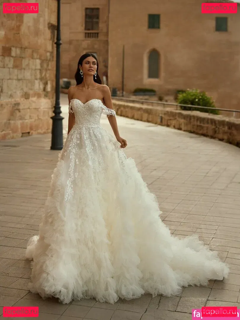 Victoria Bronova Onlyfans Photo Gallery 