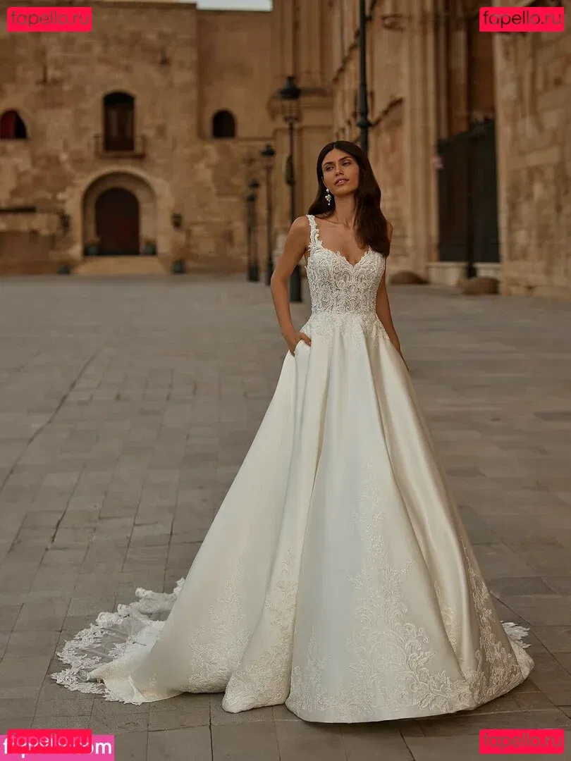 Victoria Bronova Onlyfans Photo Gallery 