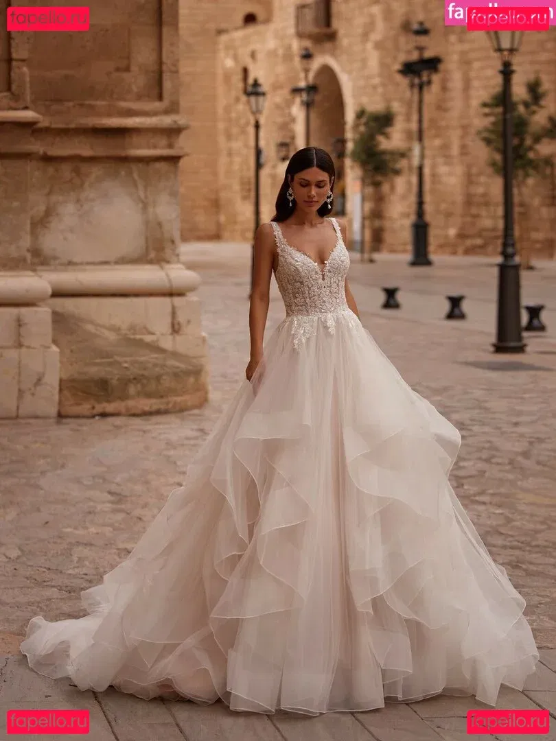 Victoria Bronova Onlyfans Photo Gallery 