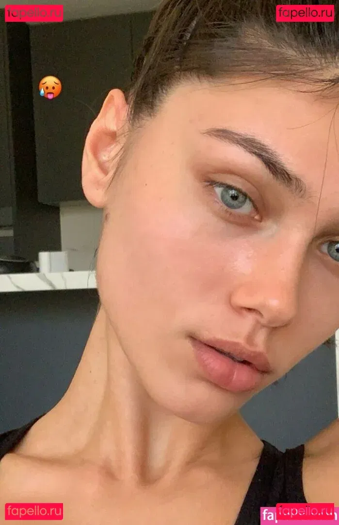 Victoria Bronova Onlyfans Photo Gallery 