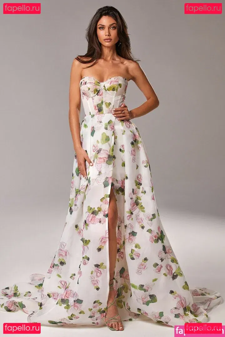 Victoria Bronova Onlyfans Photo Gallery 