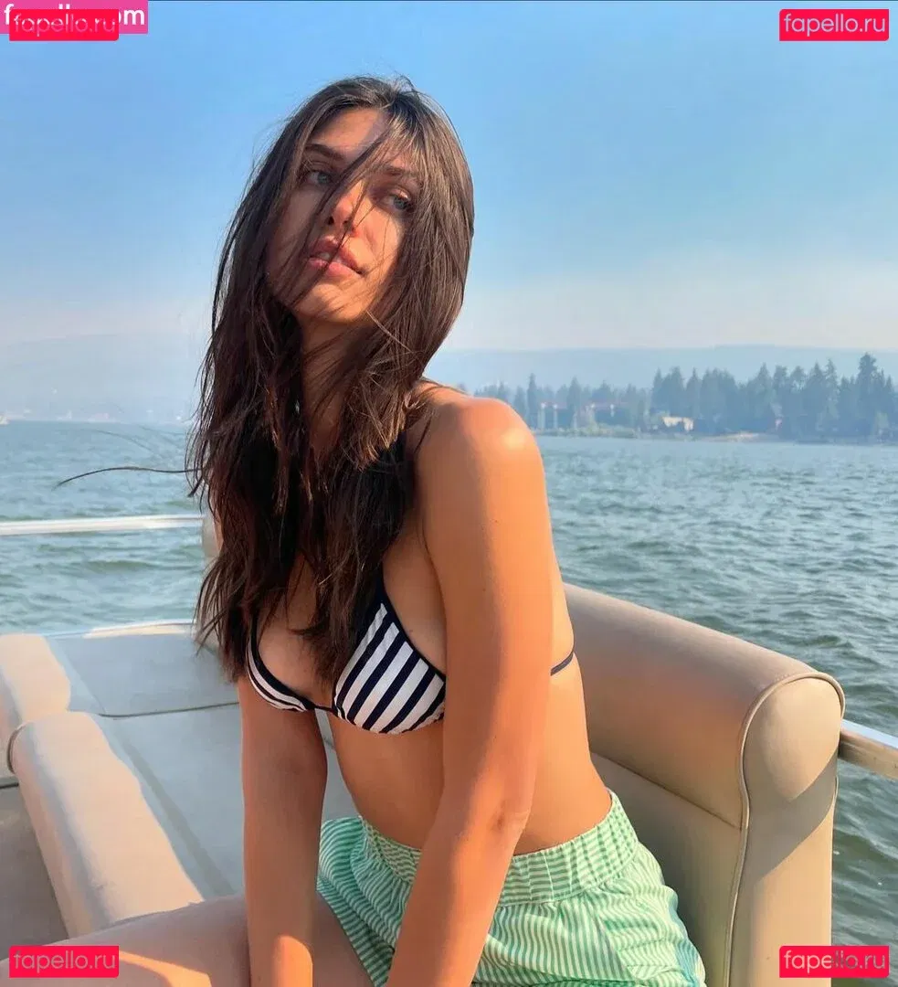 Victoria Bronova Onlyfans Photo Gallery 