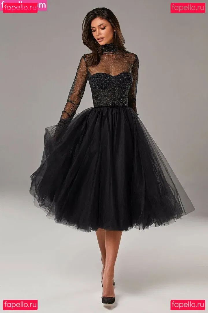 Victoria Bronova Onlyfans Photo Gallery 